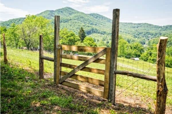 Fence Types and Materials for Ranch Use The Complete Guide