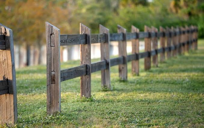 Livestock containment and animal-specific fencing — The Complete Guide